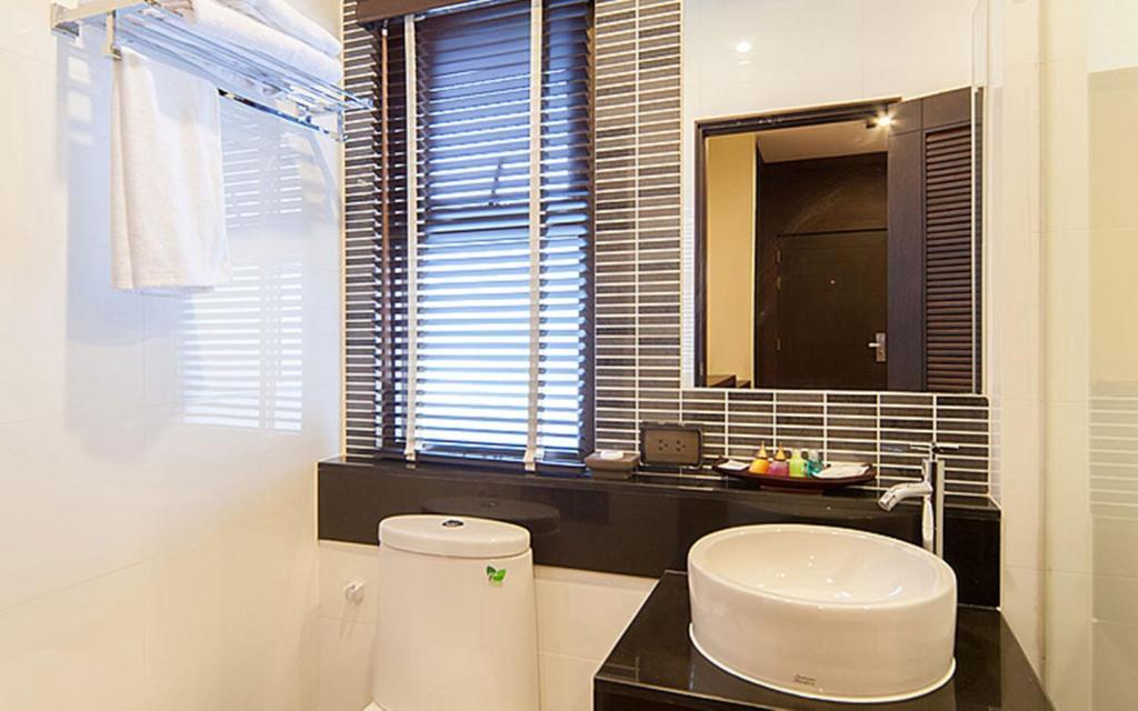 Tara Place Hotel Бангкок Номер фото